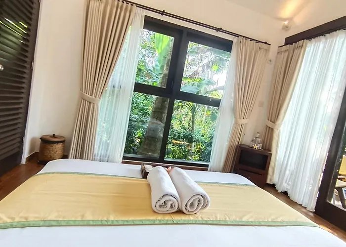 Ubud Tropical